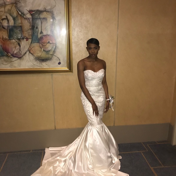 Custom Dress for Sale! Worn Once - Picture 2 of 3